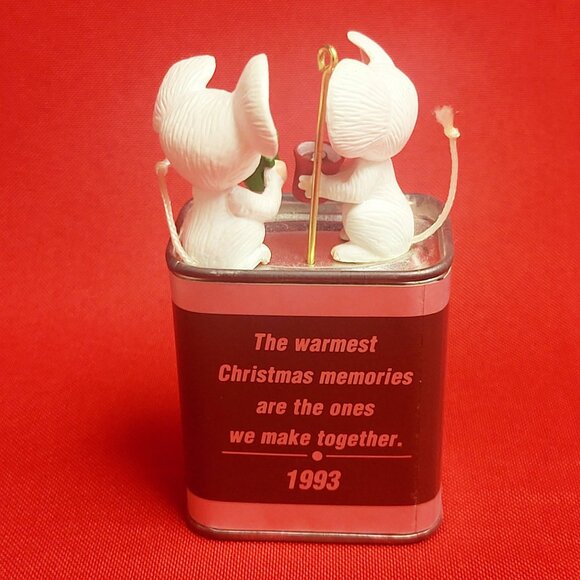 Hallmark Christmas Ornament Warm and Special Friends 1993 - Picture 4 of 12